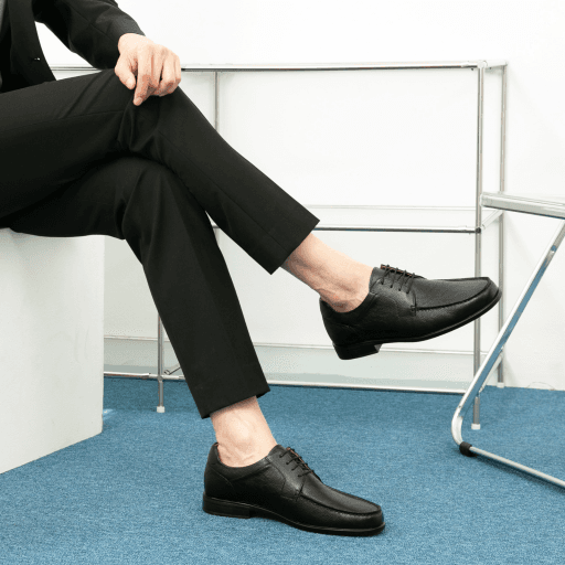 양말 같은 유연함의 더비슈즈