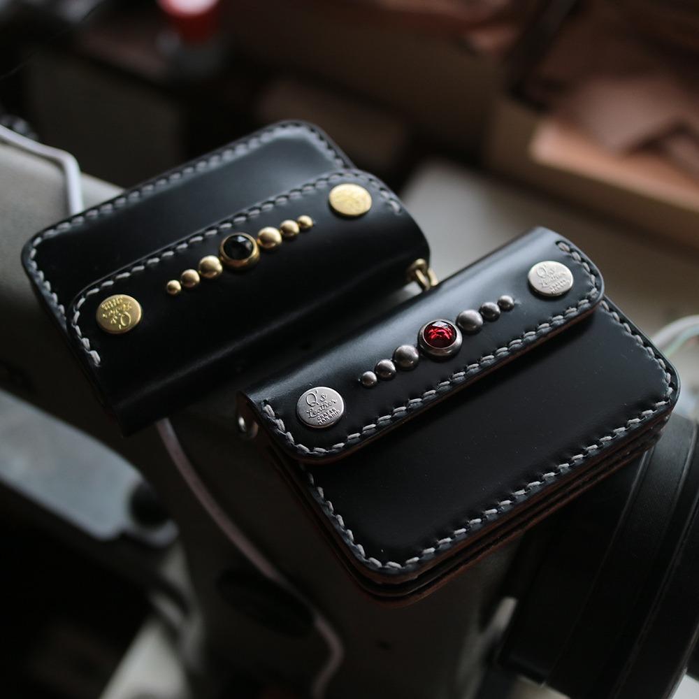Q's Mini trucker wallet / Bridle stud ver.