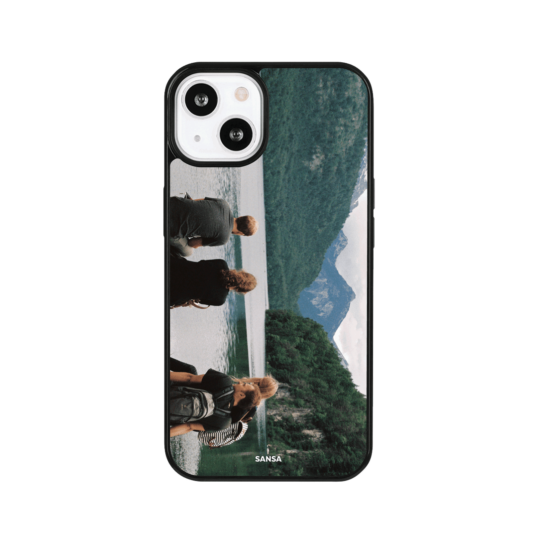 The Lake Bumper Case (Black)