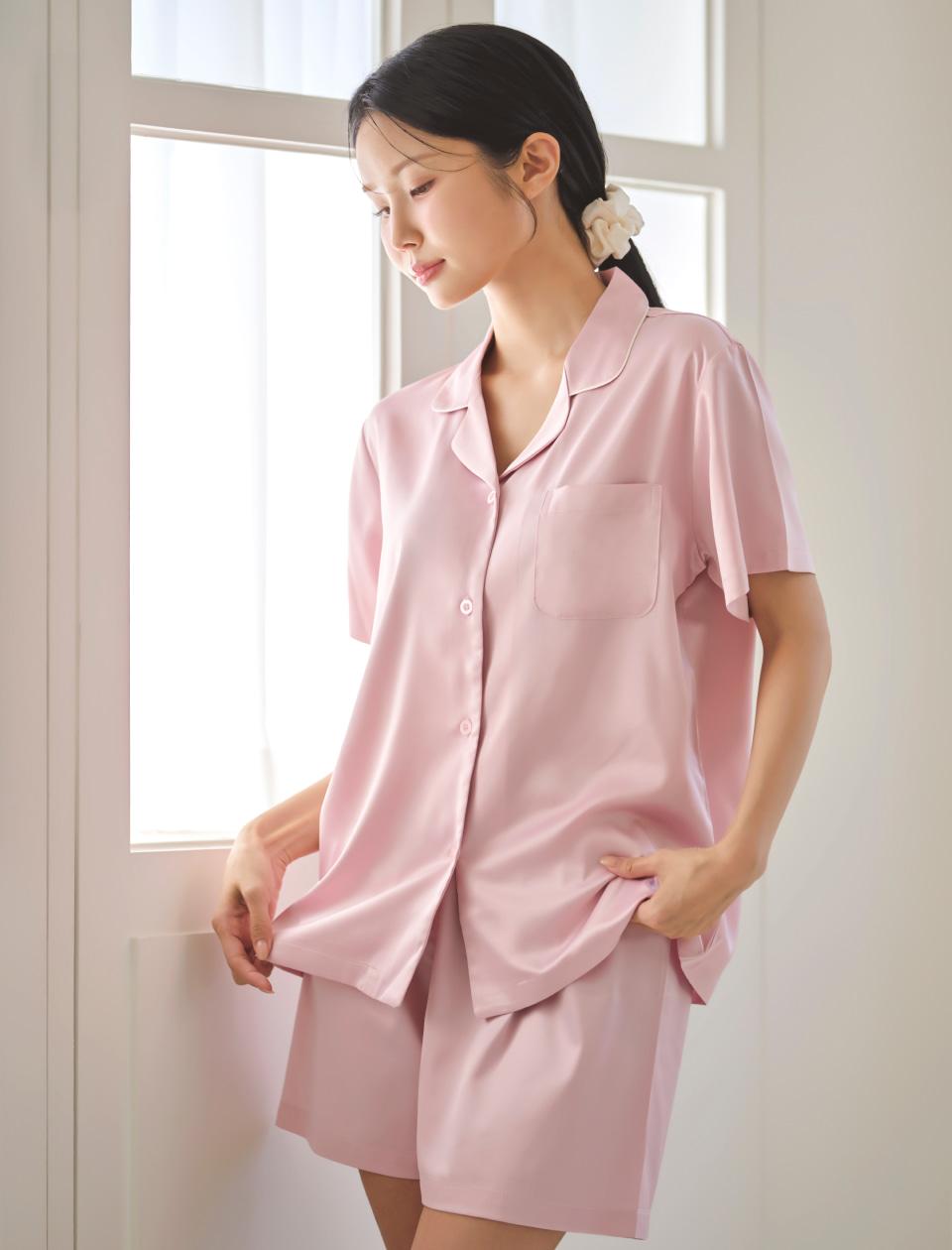 [여름신상] 글로시 반팔 파자마 세트 (여성)