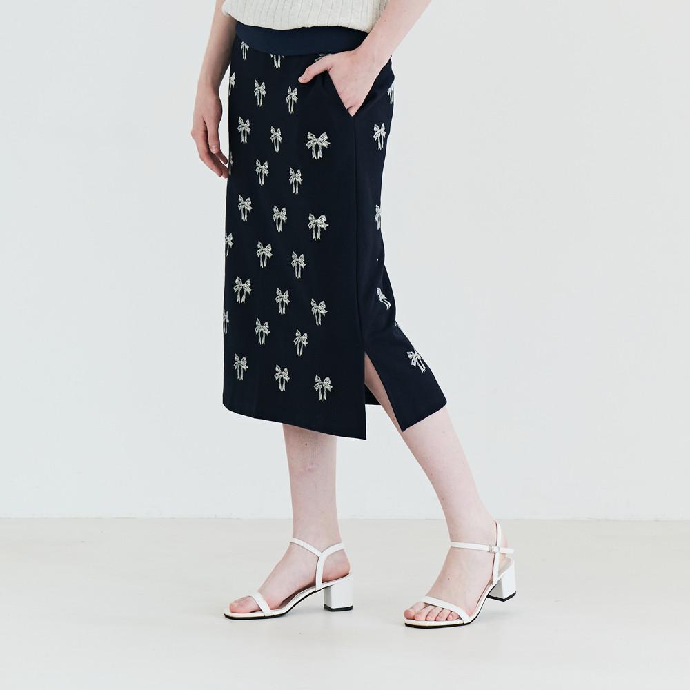 메타퍼 여름 밴딩 스커트 여성 롱 스커트 리본 프린팅 네이비 아이