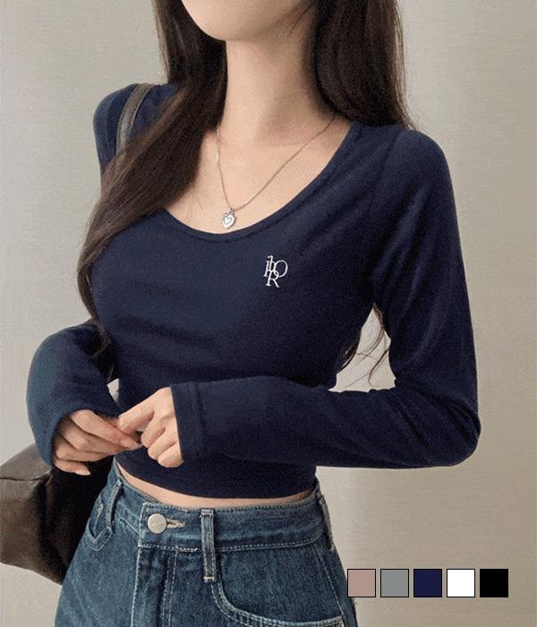 [무료배송] 원데이즈 자수 딥라운드넥 크롭 긴팔 티셔츠