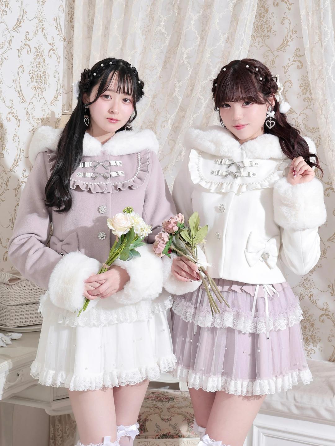 ヨークフリルドーリーショートコート