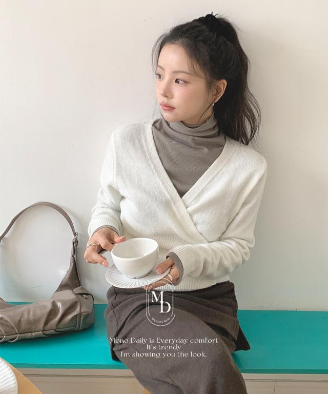 모노데일리 [오늘출발🚚] [#.New Arrival] 솔레 울 버튼 랩니트