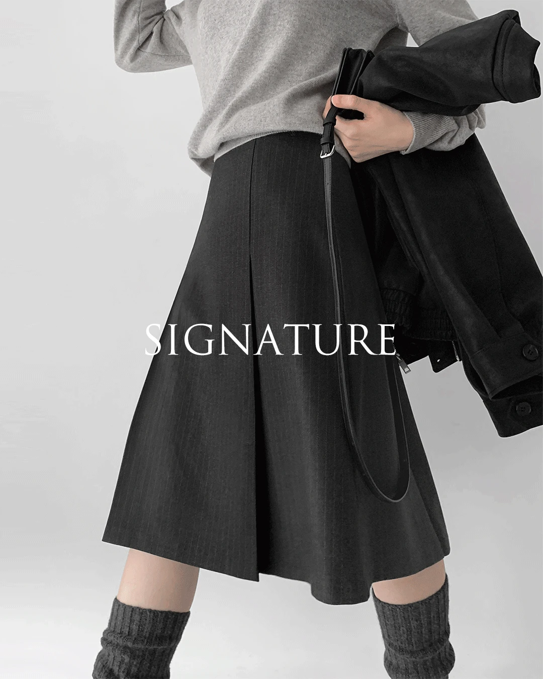 Signature urbane skirt