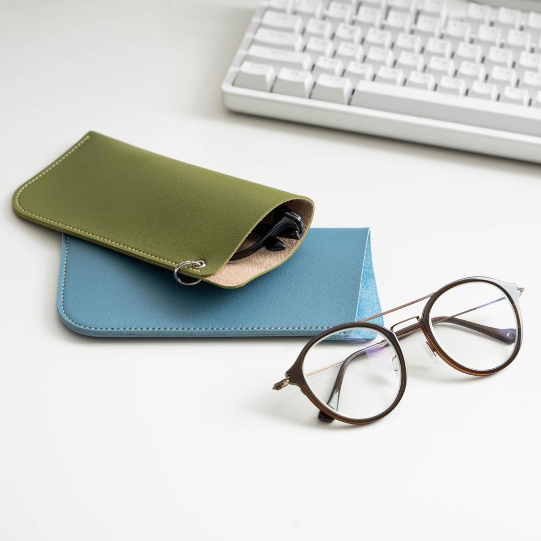 바체타팩토리 가죽 안경 파우치 슬림