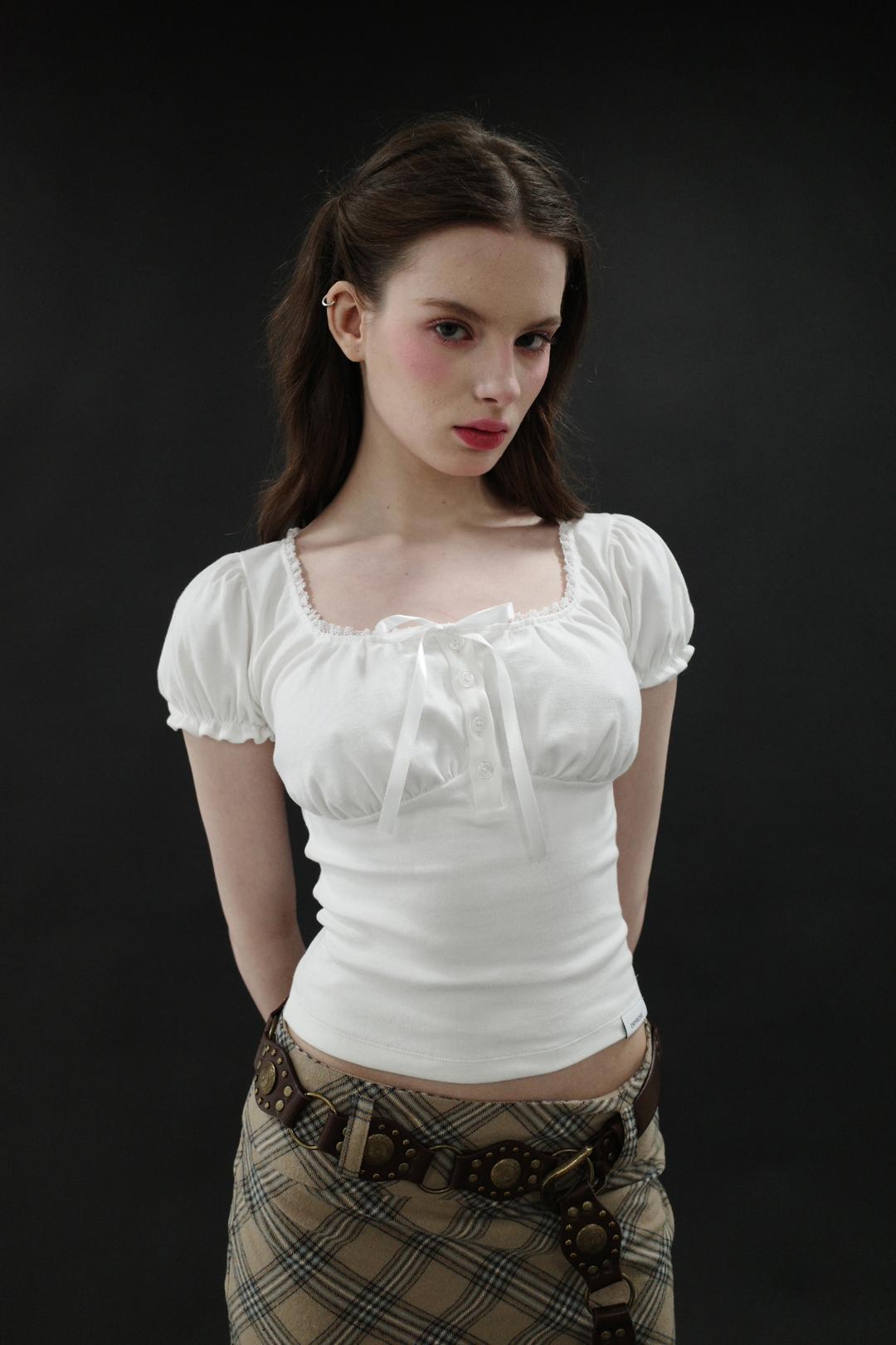 [2nd Pre-order] DOROTHY SHIRRING TOP (WH) 3/27~ 결제순 발송예정