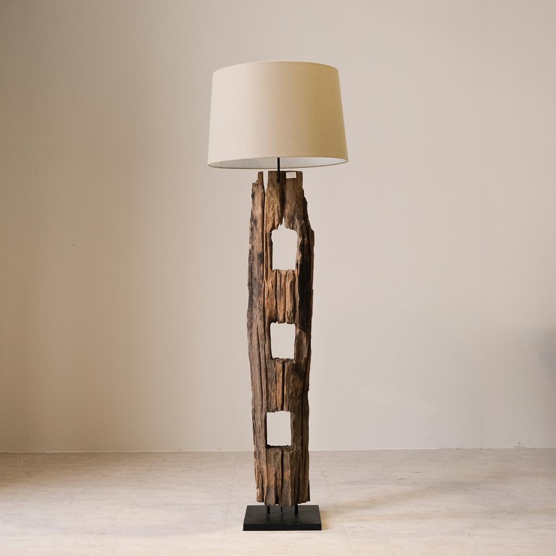 펜세폴 플로어 램프