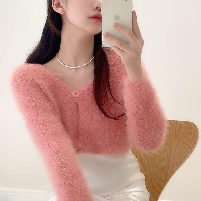 비비드 크롭 부들 소프트 투버튼 브이넥 앙고라 4color