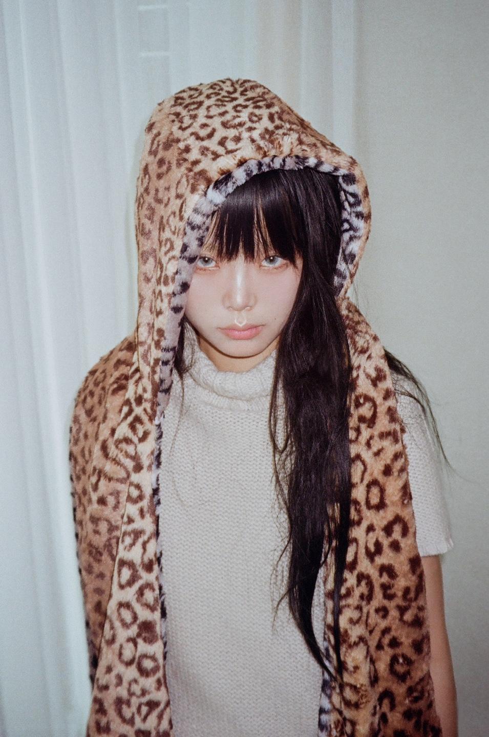 Leopard reversible hood muffler (brown)