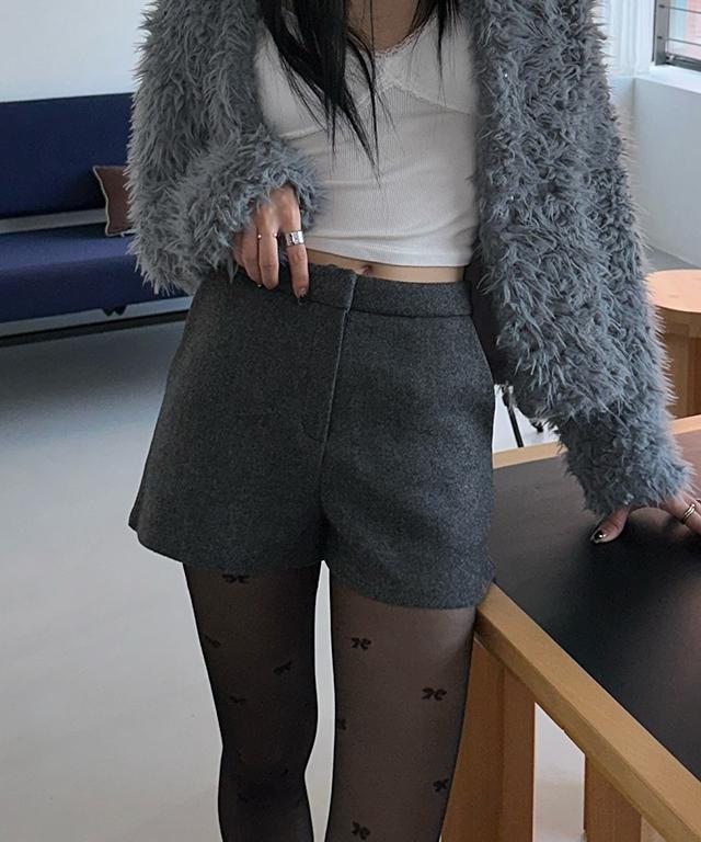 잇프 prim casual cotton short pants / 프림 캐주얼 코튼 숏팬츠