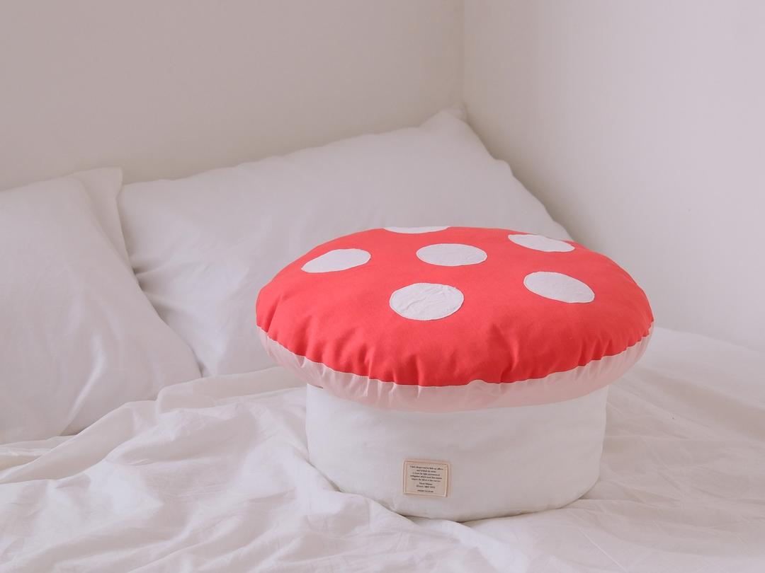 큰버섯 쿠션 - Red