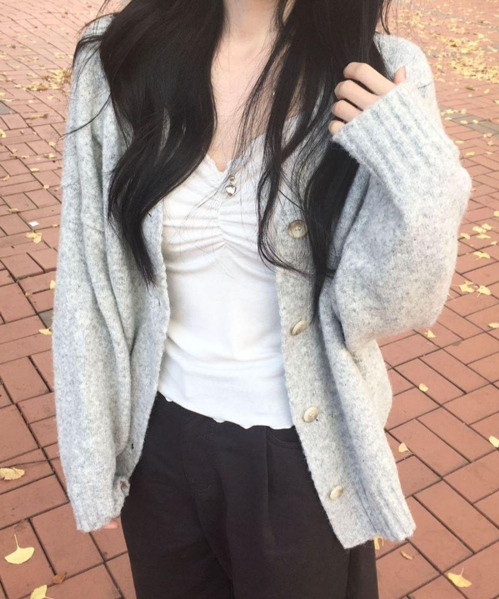 아모로소 [여리폭닥🤍/데일리] 베이브 울 헤어리 버튼 브이 루즈핏 가디건 (10color)