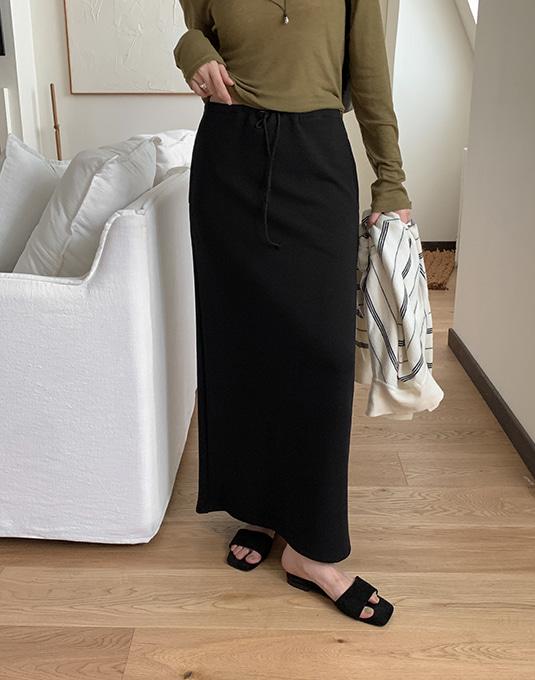 오브뮤트 로에 스트링 스커트