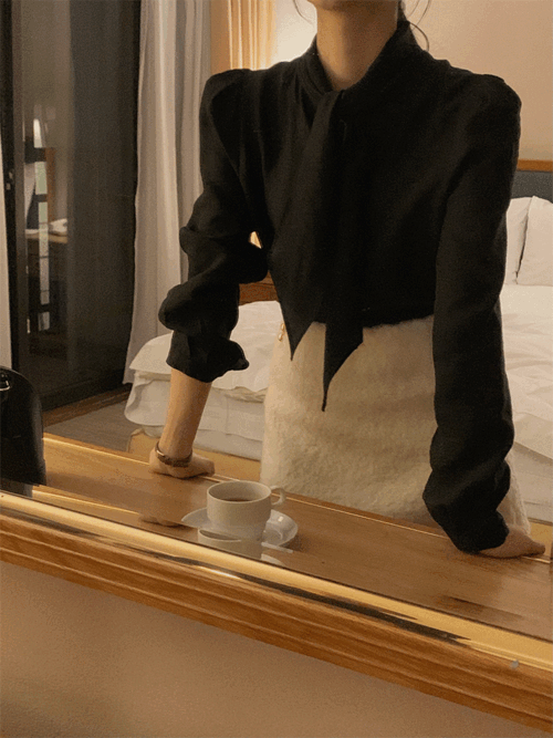 [MADE][당일발송] 홀리데이 하이넥 블라우스(black)