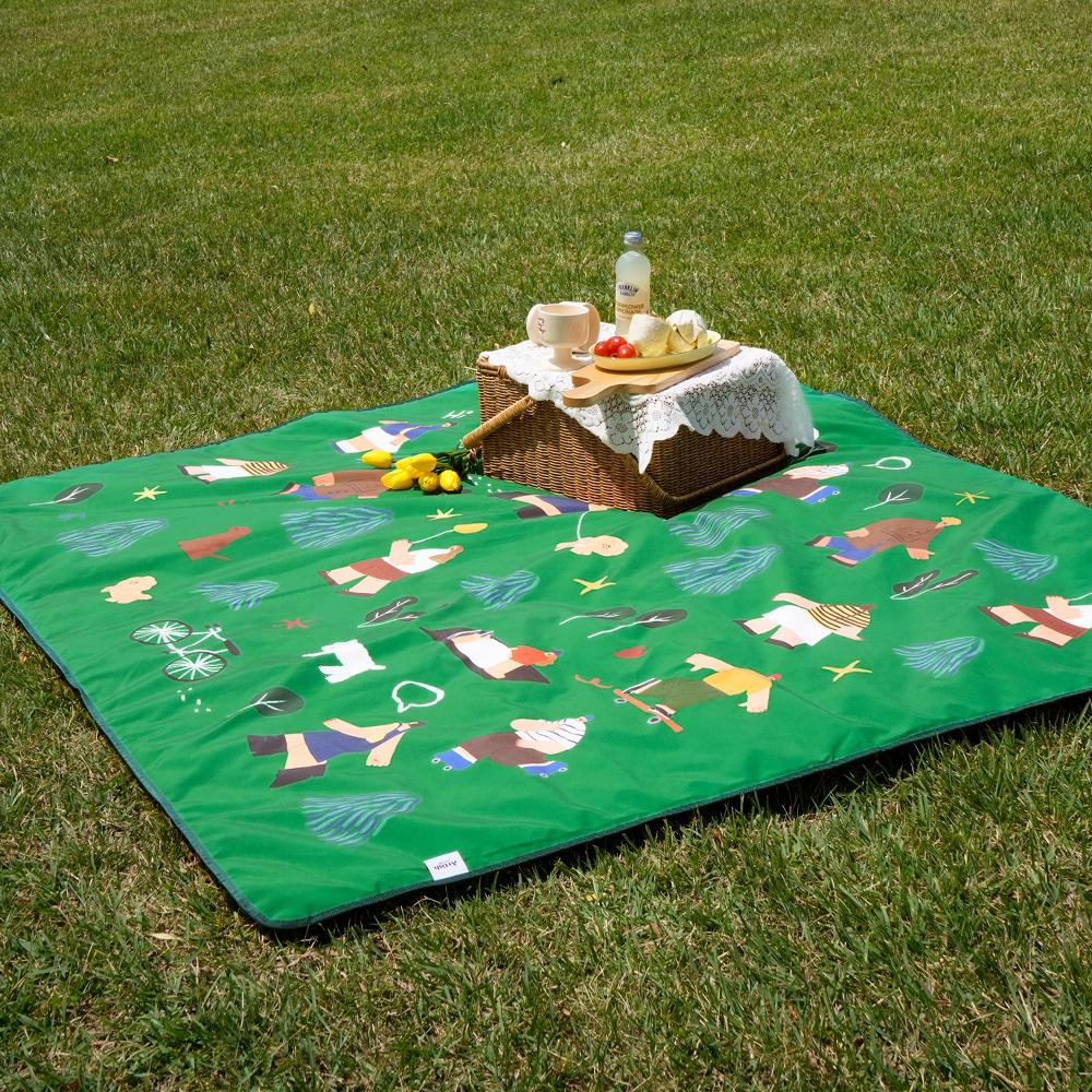 피크닉매트 Lively Park, 용쓰(Yongss)