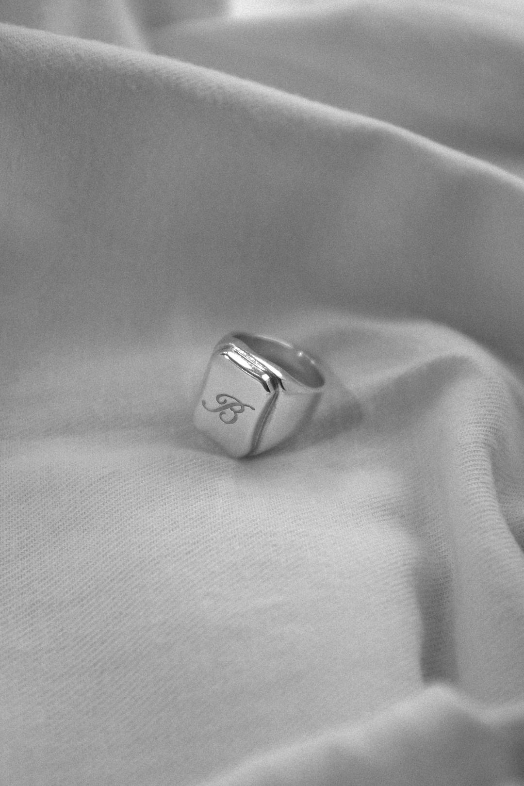 Signet Ring