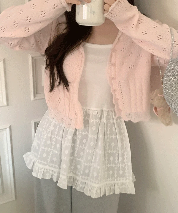 [한정수량/당일출고🖤] 자수 프릴 레이어드 끈 나시