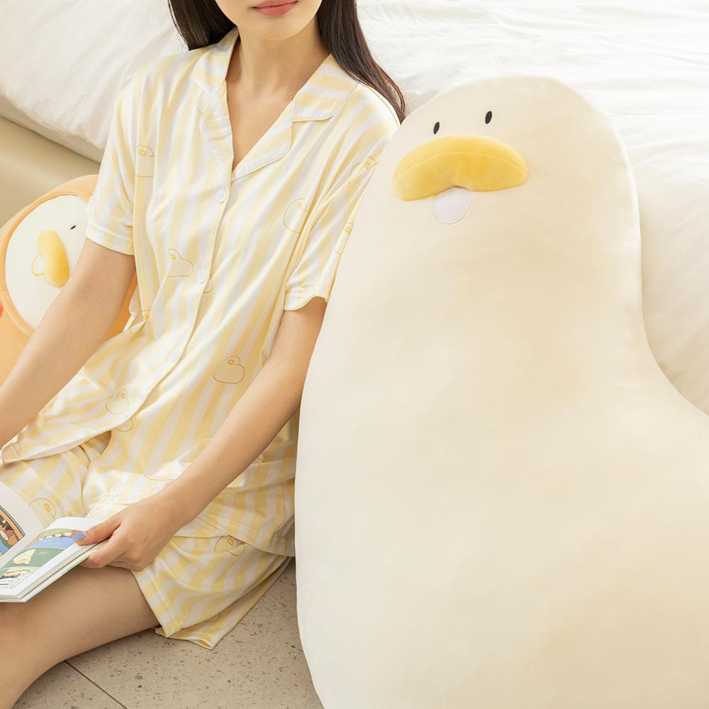 오늘도 시원한 휴식! 치즈덕 대형 바디필로우+반팔 파자마 세트! 잠옷 상하의 여름 냉감 인형 쿠션 애착 휴가 생일 집콕 선물