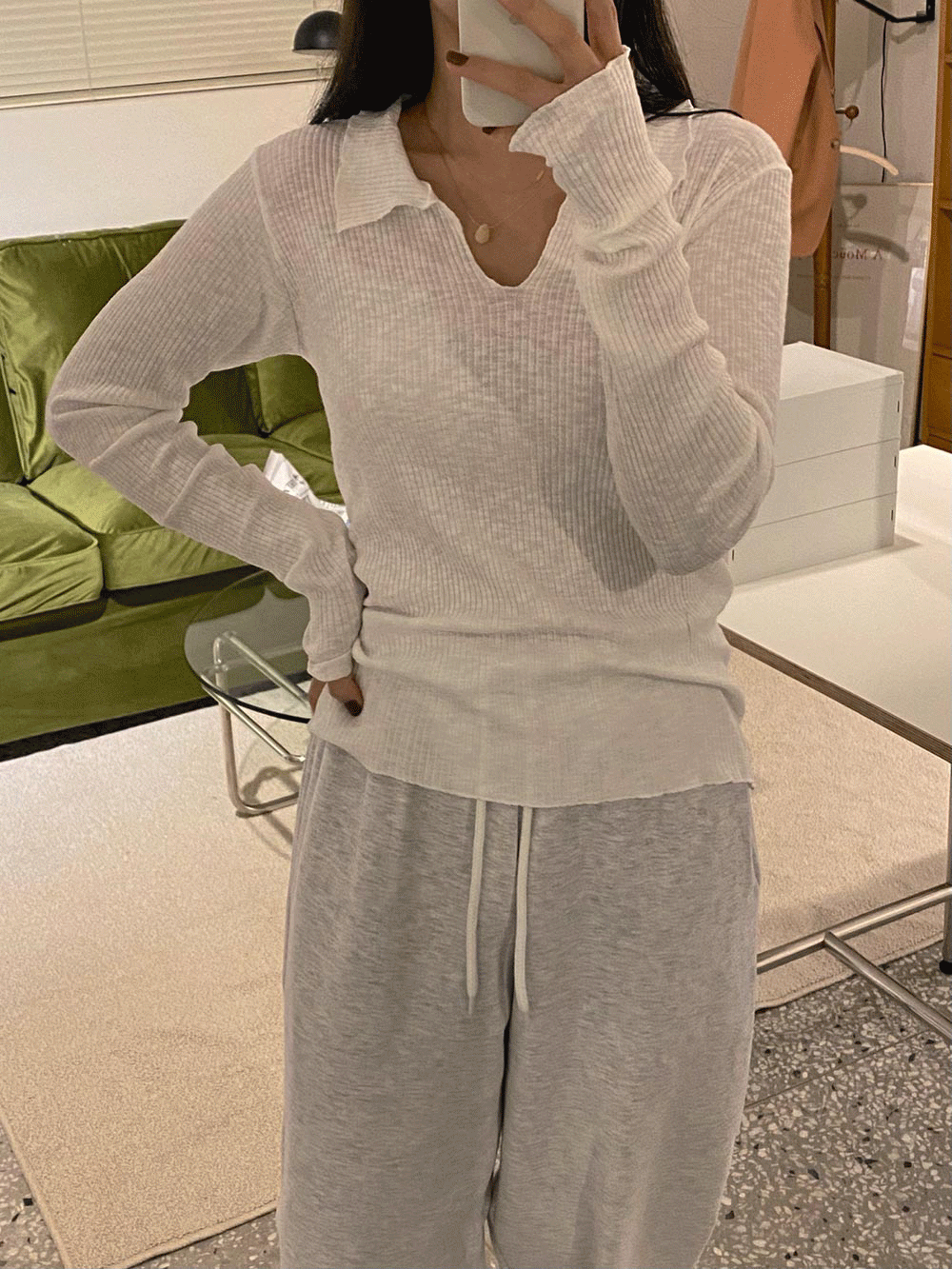 ♡당일출고/레이어드 추천♡ 오프닝 루즈핏 골지 브이넥 카라 티셔츠 - t