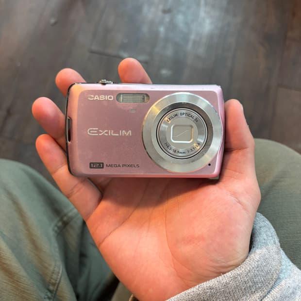 카시오 엑실림 z35 디지털카메라 | 후루츠패밀리