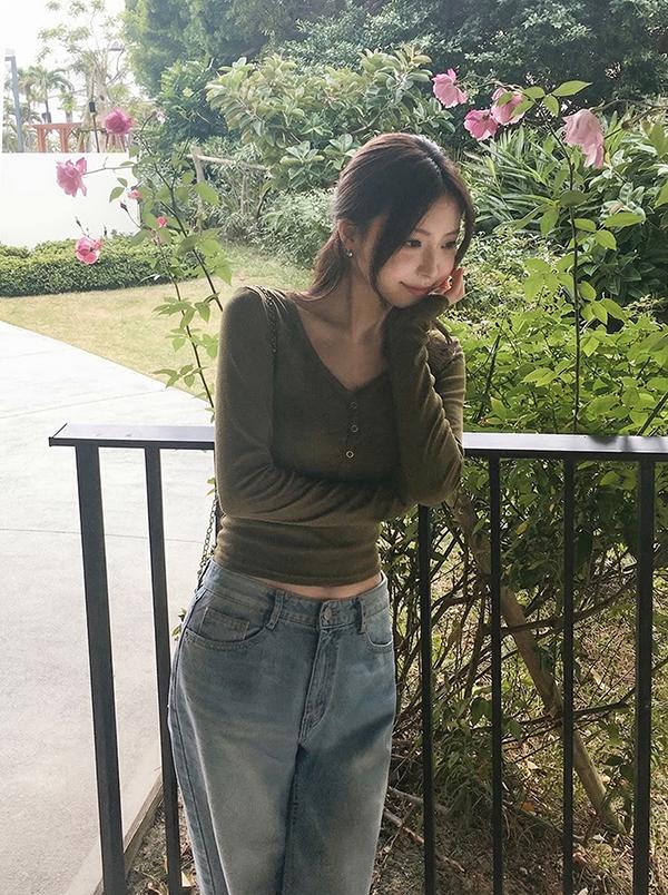 프렌치오브 [🌸컬러추가!/2만장돌파][MADE]프렌즈 반버튼 레이어드 티셔츠 (S/M사이즈ver)(9color)