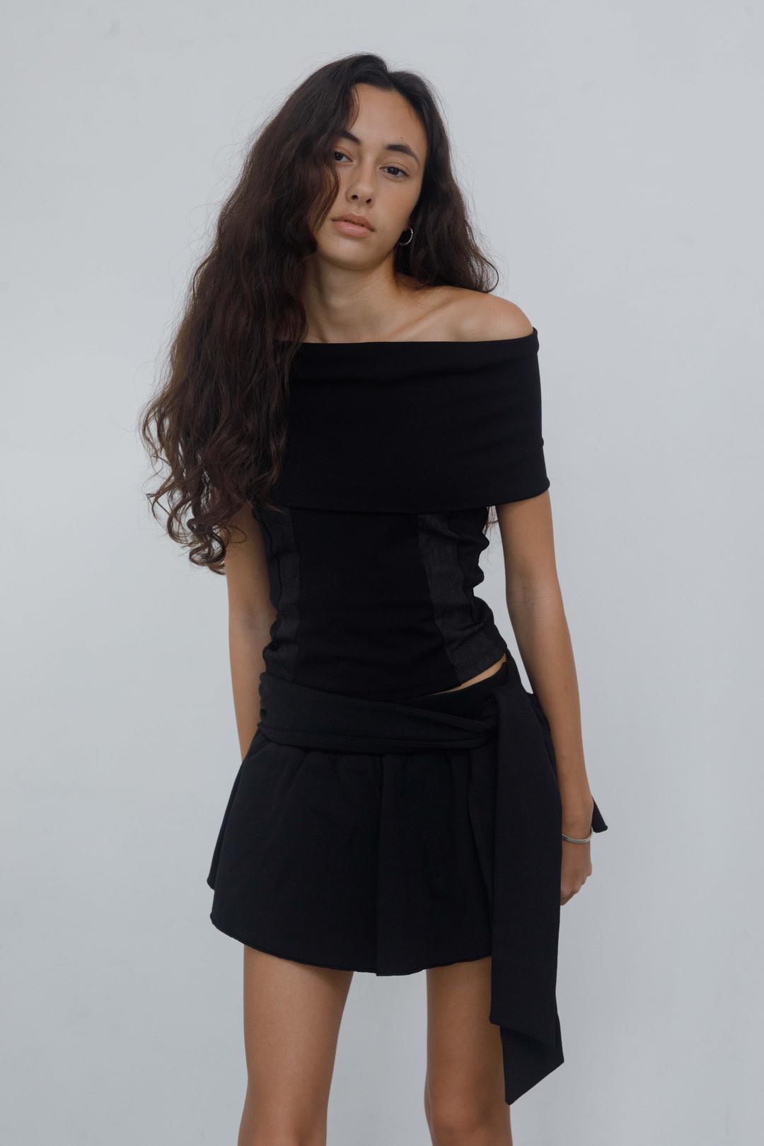 2WAY CURVED PANEL TOP BLACK