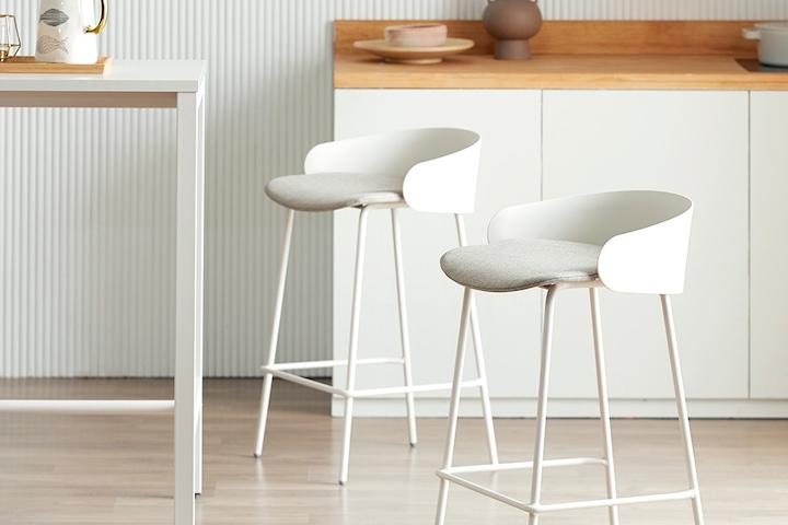 올라 바스툴 홈바 의자