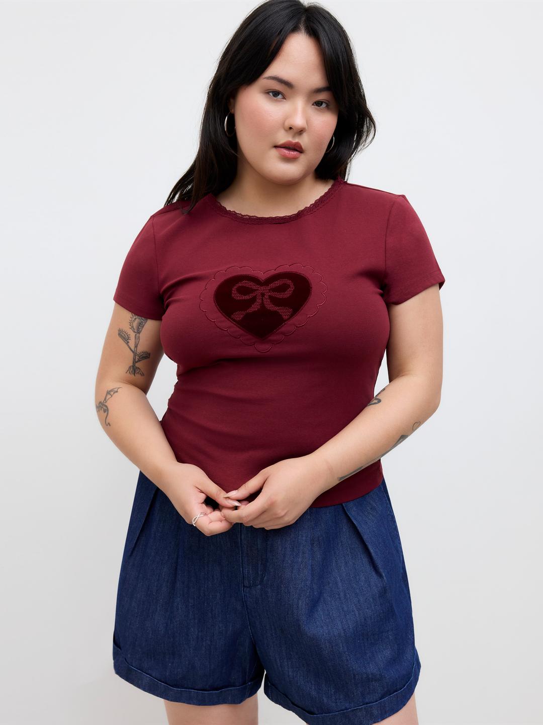 Cotton-blend Bowknot Heart Lace Trim Ruched Tee Curve & Plus