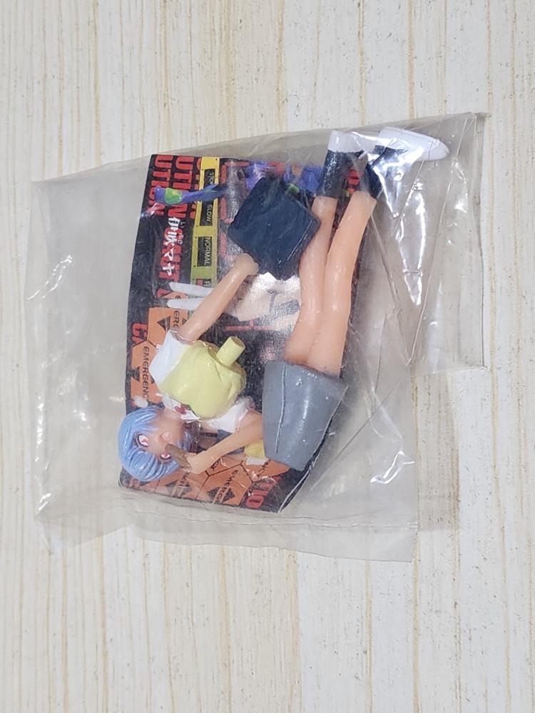 에반게리온 레이 피규어
