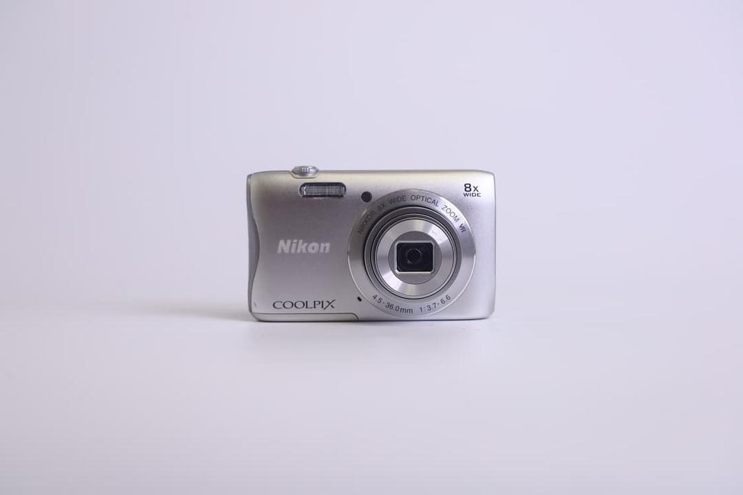 니콘 쿨픽스 S3700 실버 | 후루츠패밀리