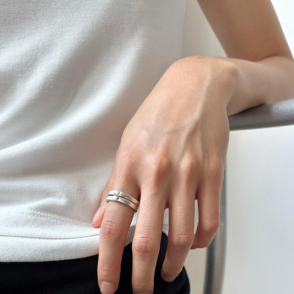 Rivet Point Ring