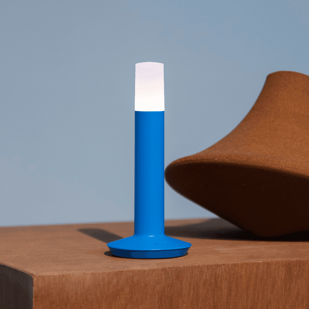 Lighthouse 라이트하우스 유,무선 충전 조명 포터블 램프 - 프렌치 블루