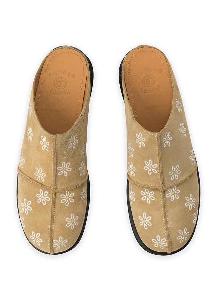 DAISY NEEDLE POINT MULE beige