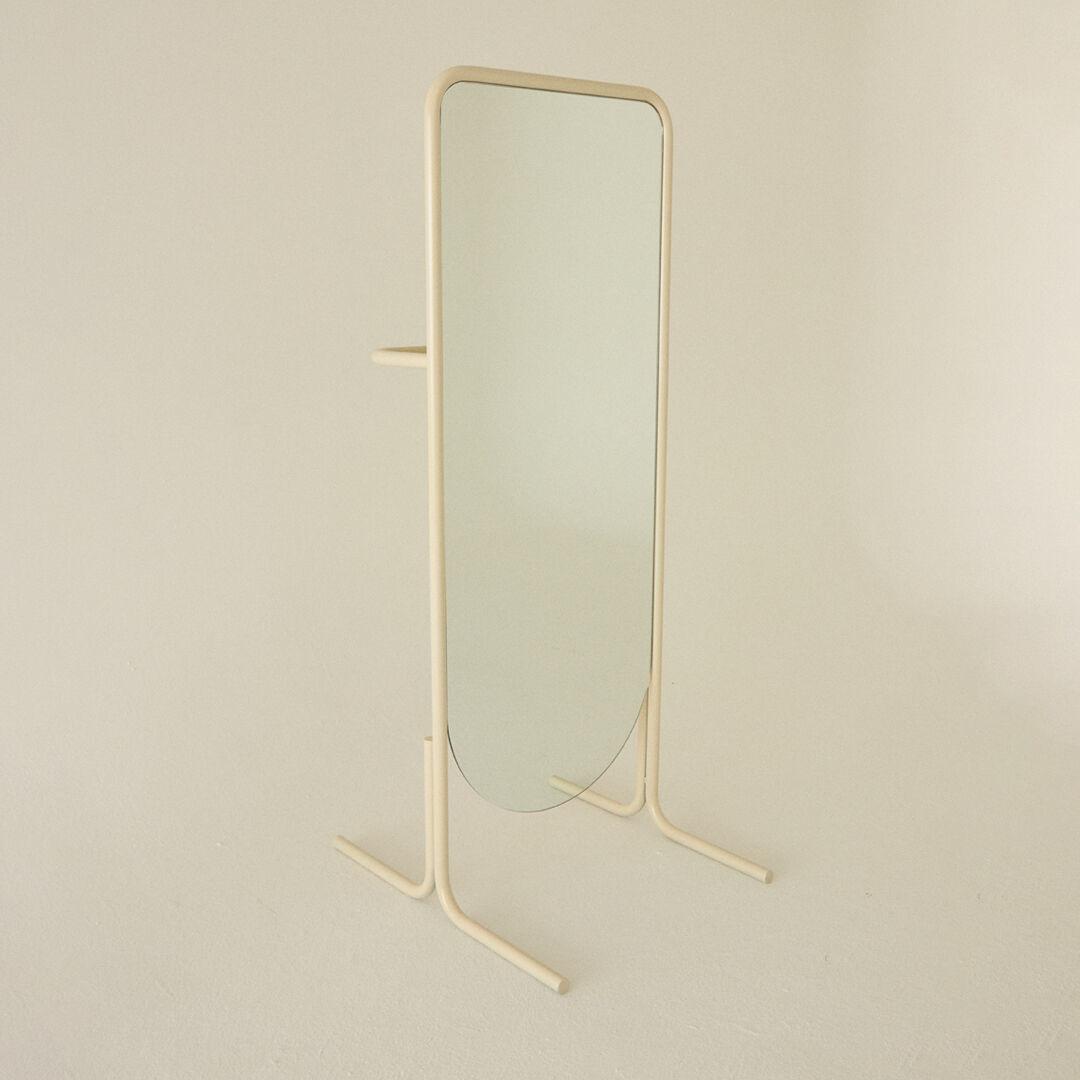 alma stand mirror