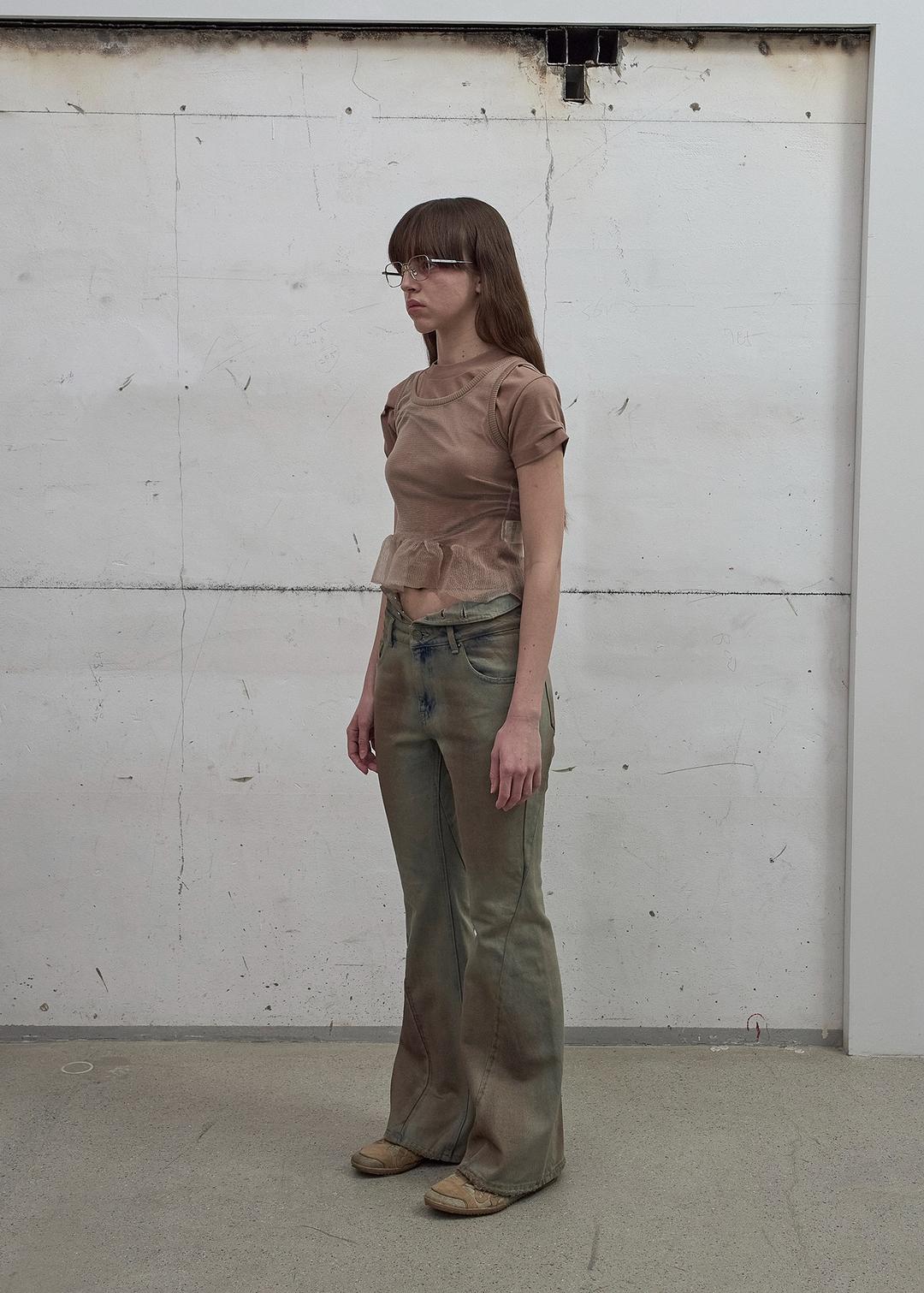 CUT-OUT WAIST WASHED DENIM (SAND GREY)