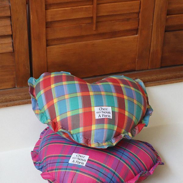 [FW22] Heart Cushion Cover (Check - Red/Purple)
