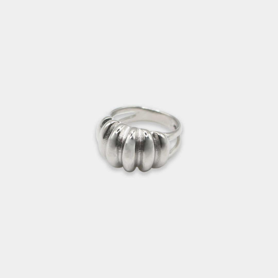 Riffle Shell Ring