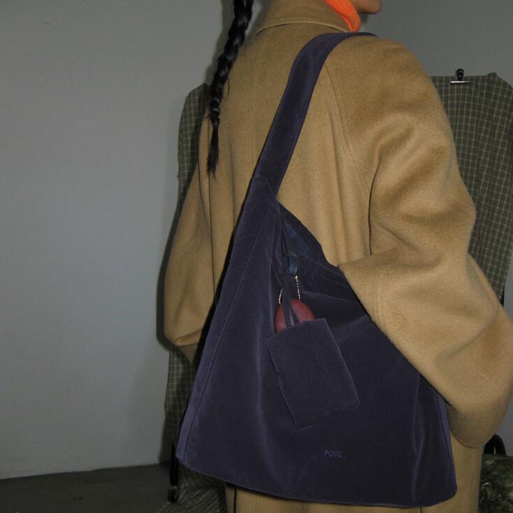 0007 레이어드 파우치 호보 백 코듀로이네이비