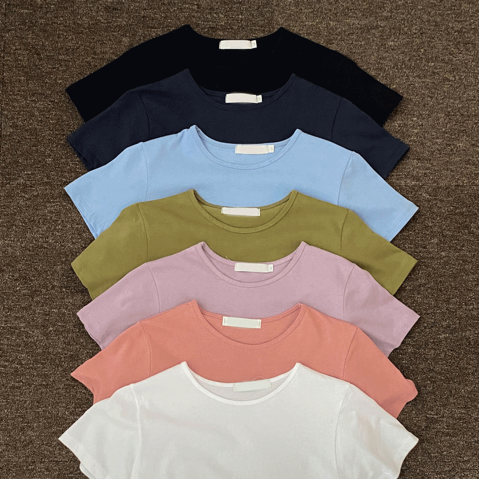 탄탄 베이직 세미크롭 반팔티