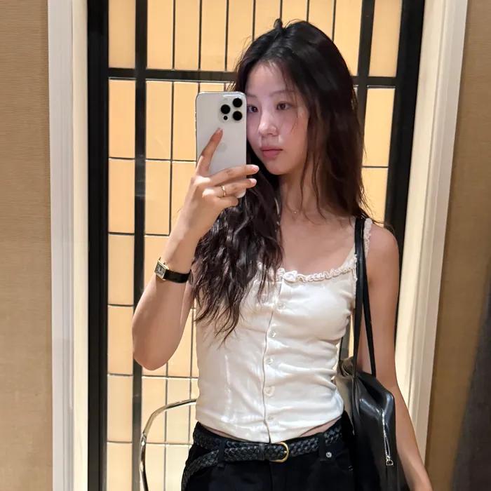 Lebeau Button Sleeveless Top_Ivory