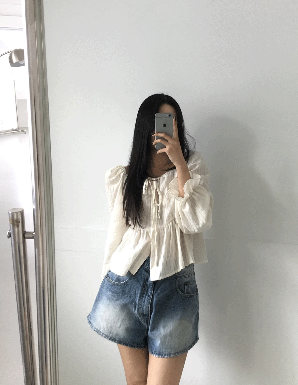 러블리 셔링 퍼프 블라우스 - BL