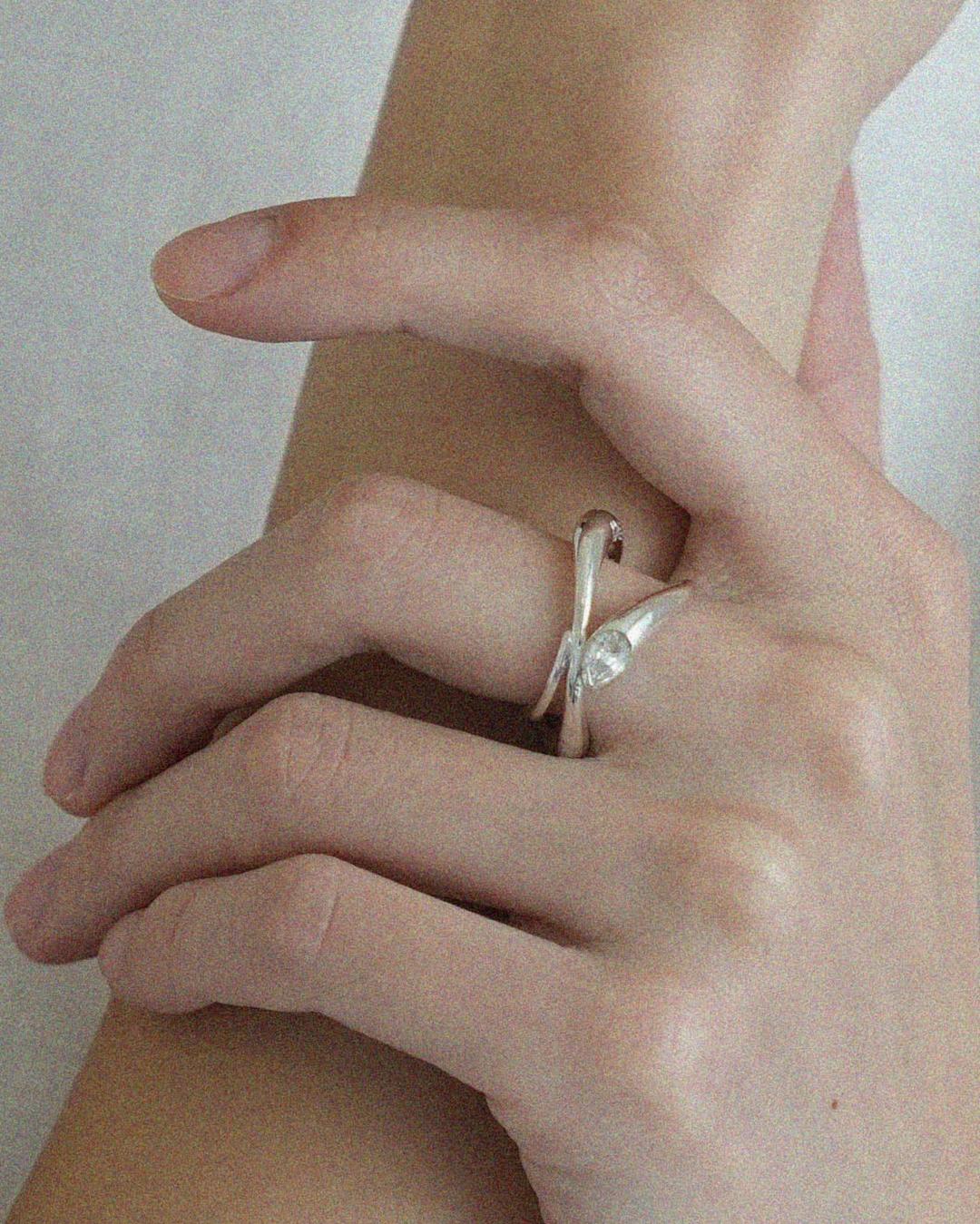 Erode Light Ring. Silver