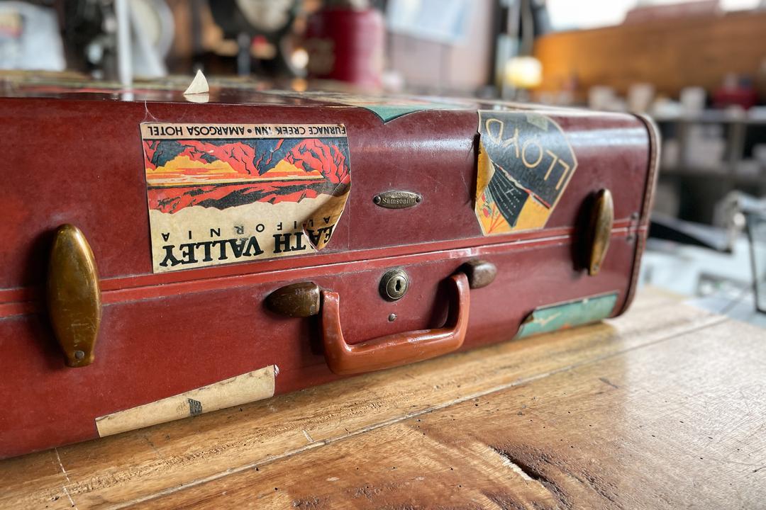 Brown - Leather Samsonite Schwayder Brothers Suitcase