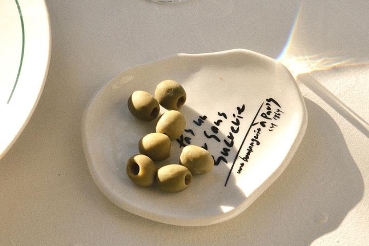 Pebble mini plate (lettering)