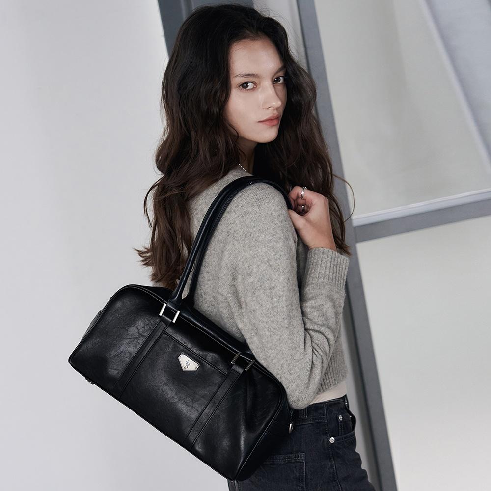 보스턴 레더 숄더백 [BLACK]