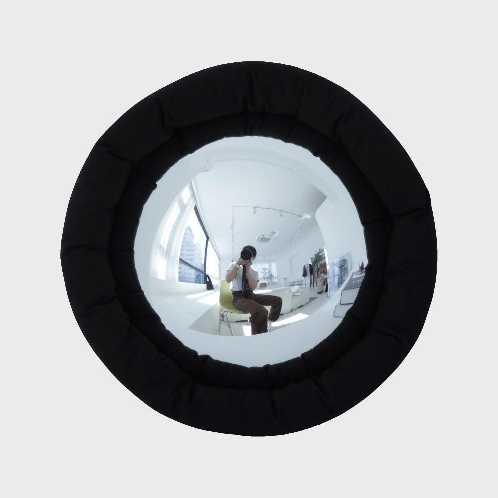 MIHOMIDU fisheye Black cushion mirror