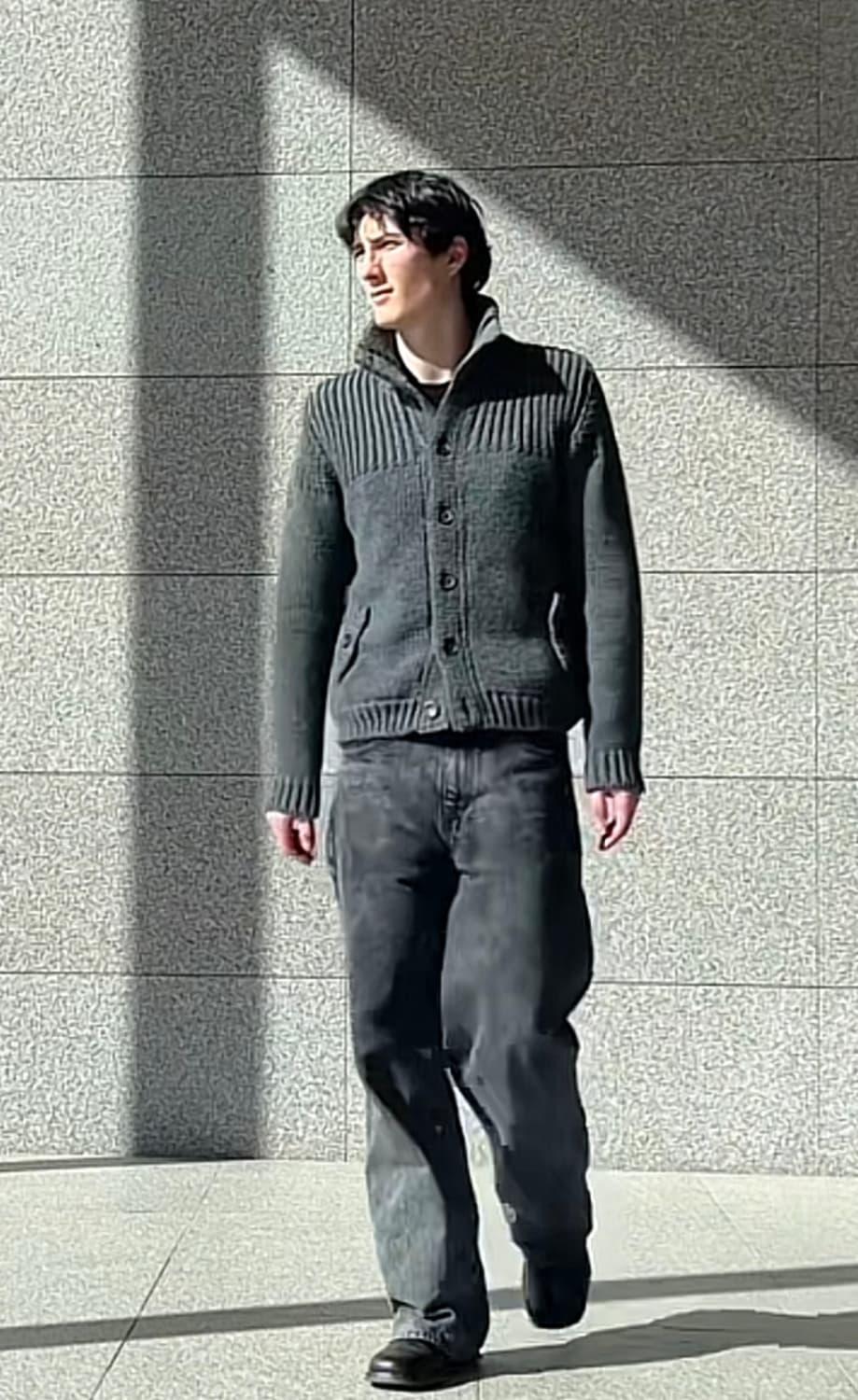 로베르토 콜리나 니트집업 48 | 후루츠패밀리