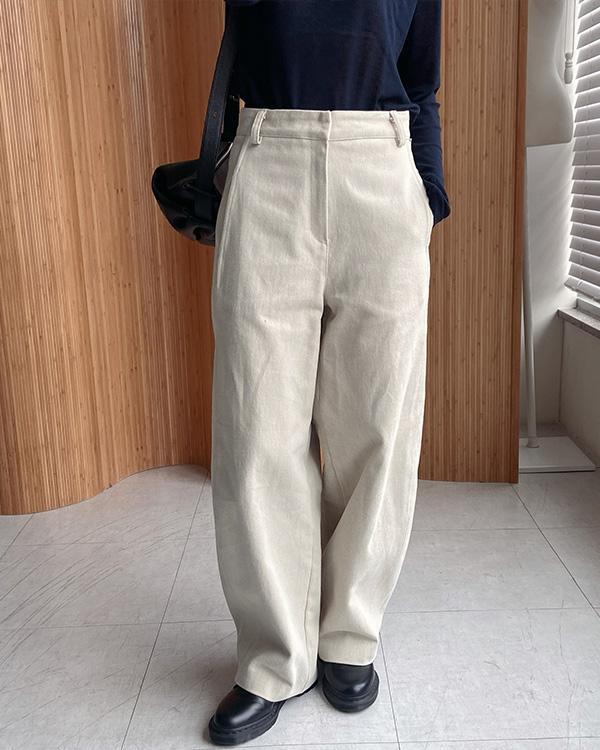 네추럴모먼트 25FW 커브 피치 슬랙스