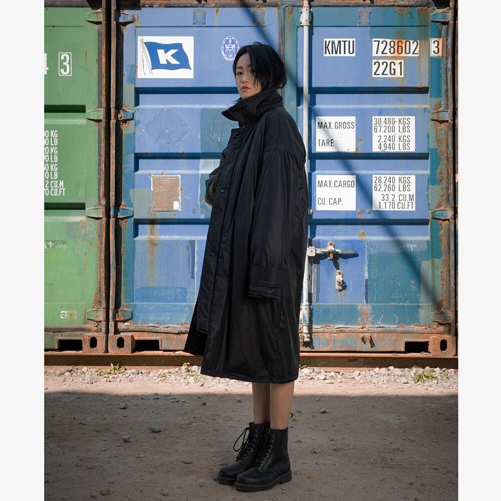 Gachi. Loose-fit Long Hooded Boa Jumper